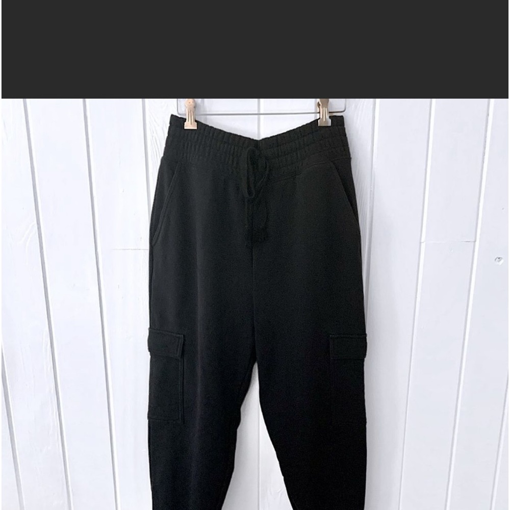 Fabletics Kylie Cargo Jogger Pants